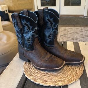 Ariat Square Toe Cowboy Boots